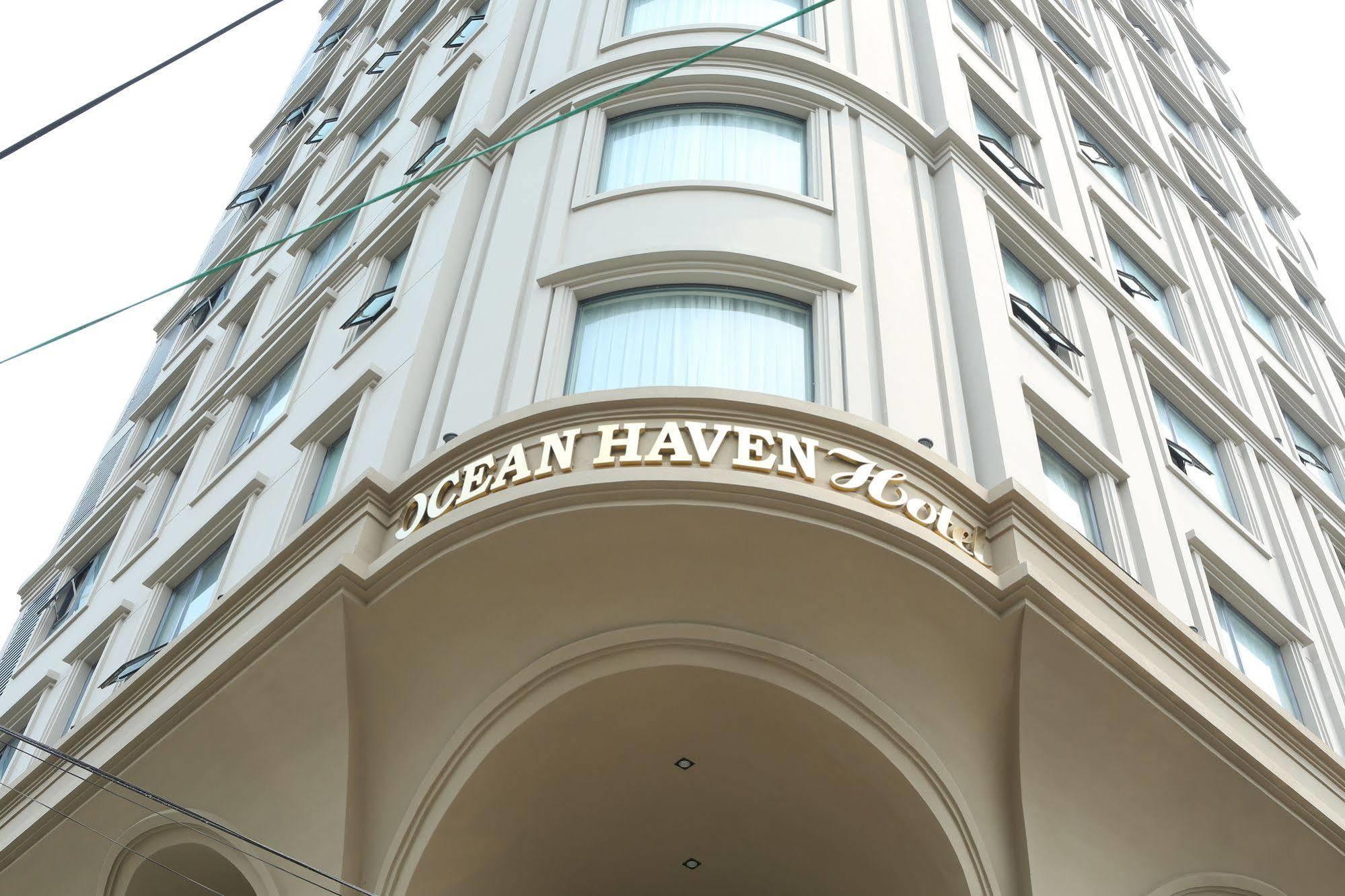 Ocean Haven Hotel Da Nang Exterior photo