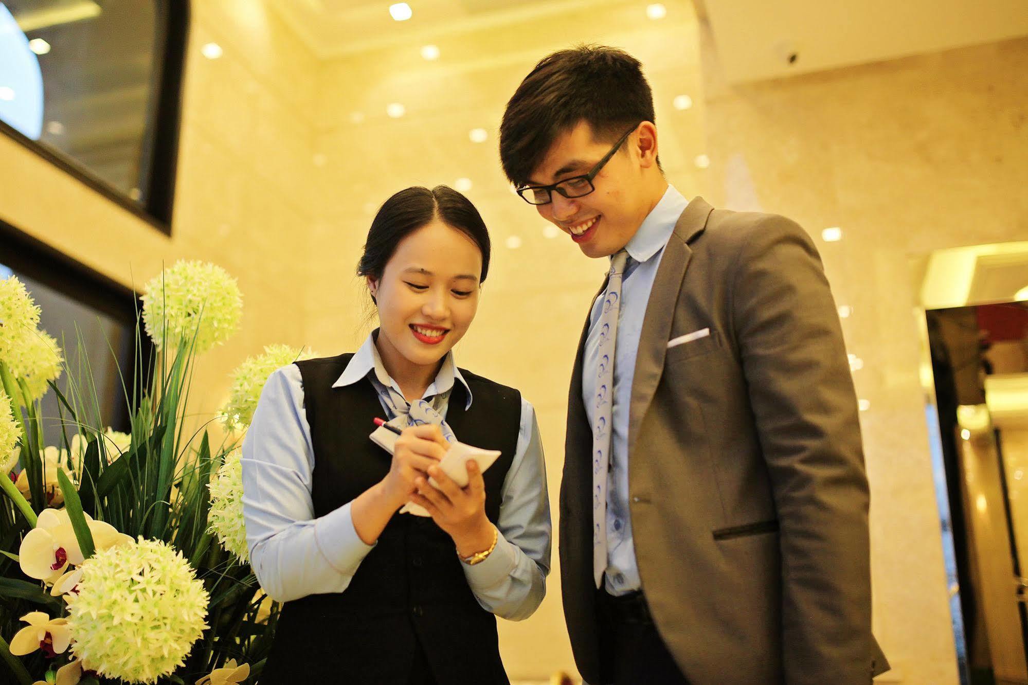 Ocean Haven Hotel Da Nang Exterior photo