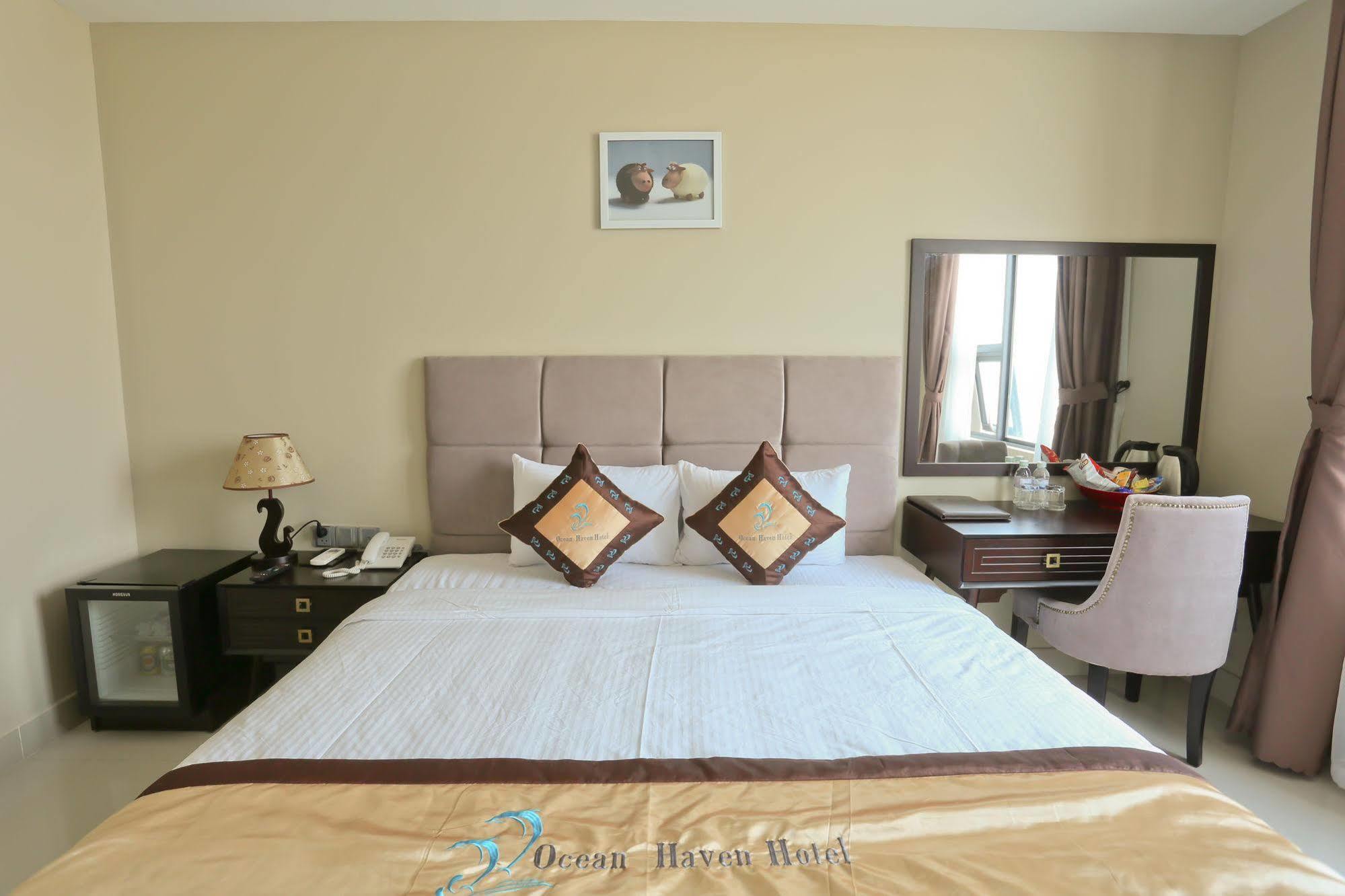 Ocean Haven Hotel Da Nang Exterior photo