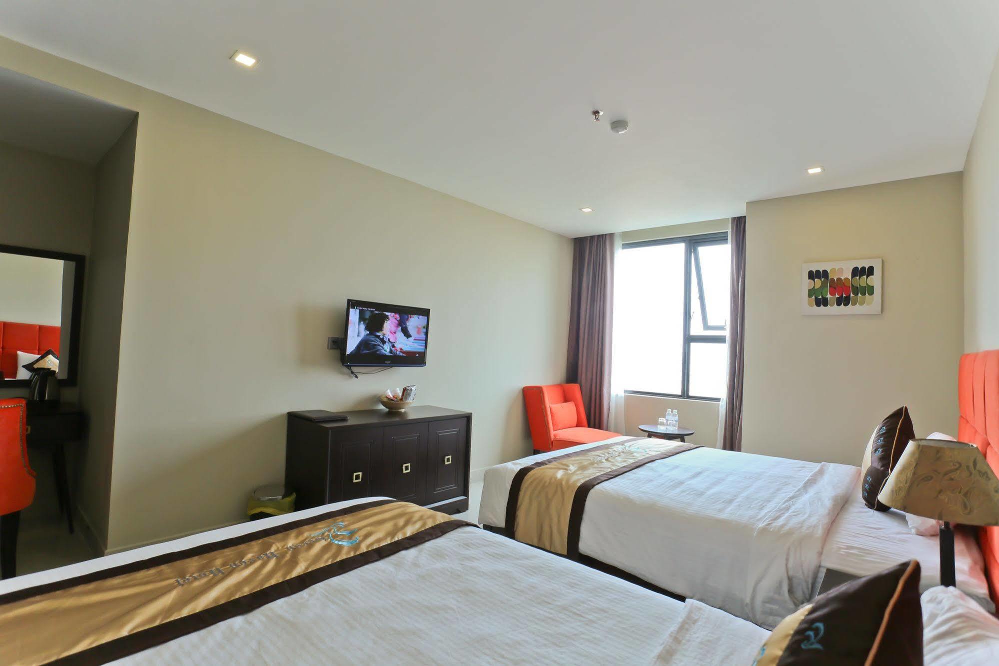 Ocean Haven Hotel Da Nang Exterior photo